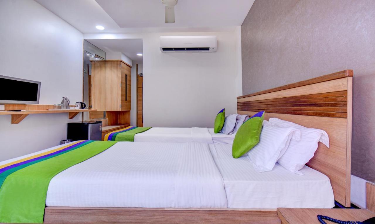 Treebo Admiral Suites New Usmanpura Аурангабад Экстерьер фото
