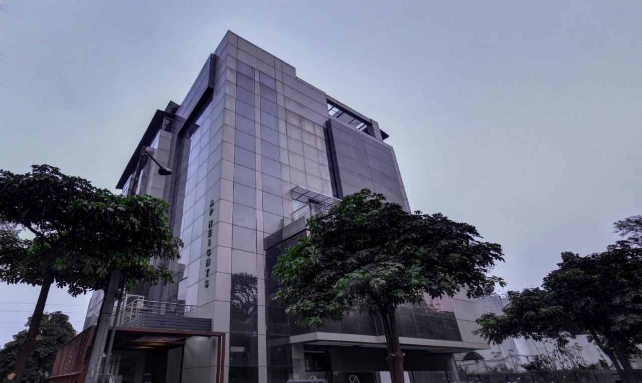 Treebo Admiral Suites New Usmanpura Аурангабад Экстерьер фото